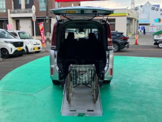 2021 TOYOTA NOAH X Wheelchair-accessible vehicle, ramp type, Type 2 photo 2