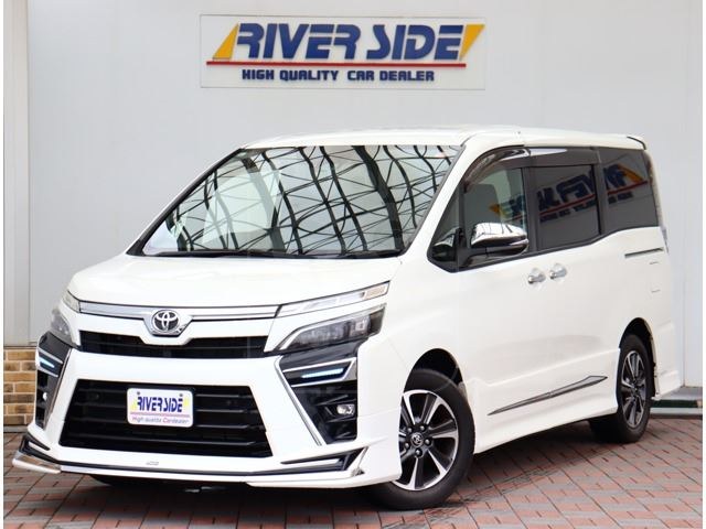 2021 TOYOTA VOXY 2.0 ZS Kirameki III