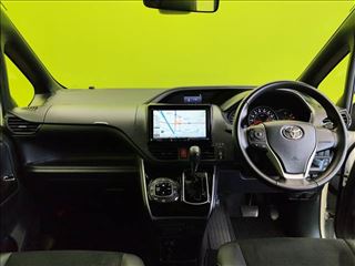 2021 TOYOTA VOXY ZS Kirameki 3 / One Owner photo 2