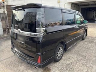2021 TOYOTA VOXY ZS Kirameki III 10-inch Navigation System Aero photo 2