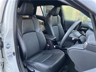 2021 TOYOTA COROLLA TOURING Hybrid WXB photo 3