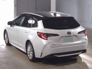 2022 TOYOTA COROLLA TOURING Hybrid S photo 2