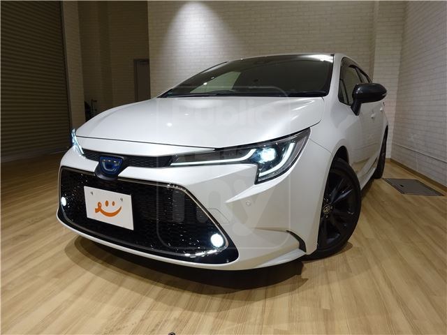 2022 TOYOTA COROLLA TOURING Hybrid W×B 4WD