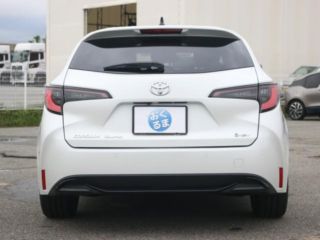 2025 TOYOTA COROLLA TOURING Exclusive to the Active Sports Special Edition photo 2