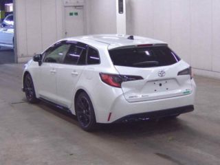 2025 TOYOTA COROLLA TOURING Active Sports Hybrid photo 2