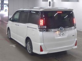 2022 TOYOTA VOXY Hybrid ZS Kirameki III photo 2