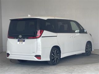 2026 TOYOTA NOAH S-Z HV 7-seater photo 2