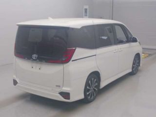 2024 TOYOTA NOAH Hybrid S-Z photo 2