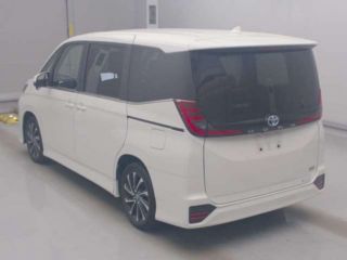 2024 TOYOTA NOAH Hybrid S-Z photo 4