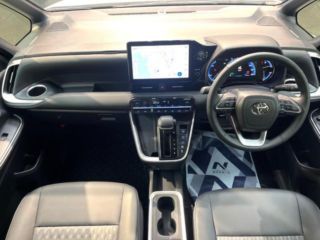 2025 TOYOTA NOAH Hybrid S-Z photo 2