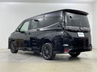 2026 TOYOTA VOXY S-Z 4WD photo 2