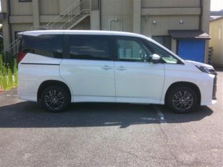 2026 TOYOTA NOAH S-Z 4WD photo 4