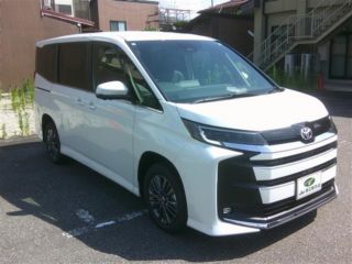 2026 TOYOTA NOAH S-Z 4WD photo 3