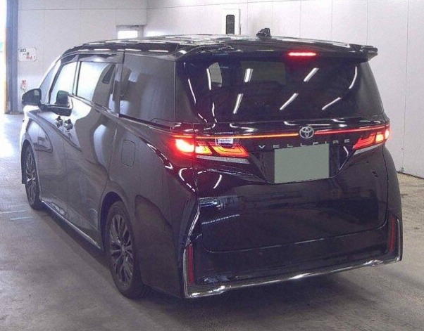 2025 Toyota Vellfire Z PREMIER photo 4