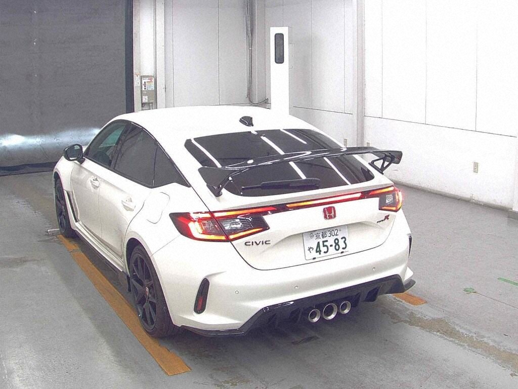 2026 HONDA CIVIC TYPE R RACING BLACK PACKAGE photo 2
