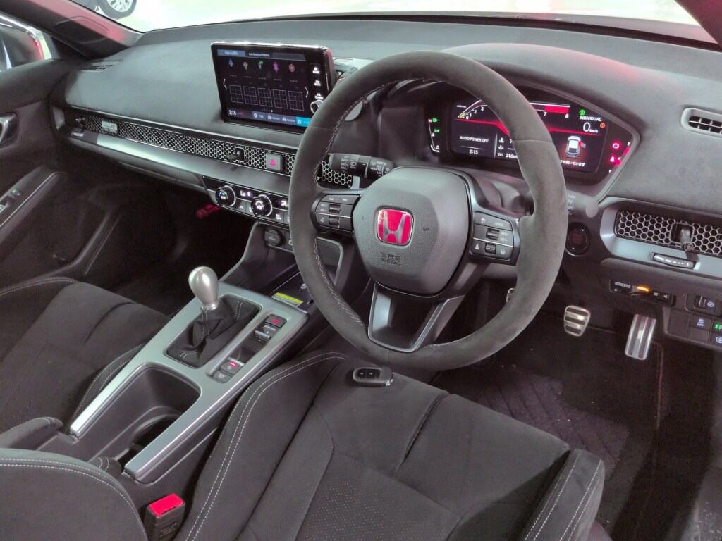 2026 HONDA CIVIC TYPE R RACING BLACK PACKAGE photo 3