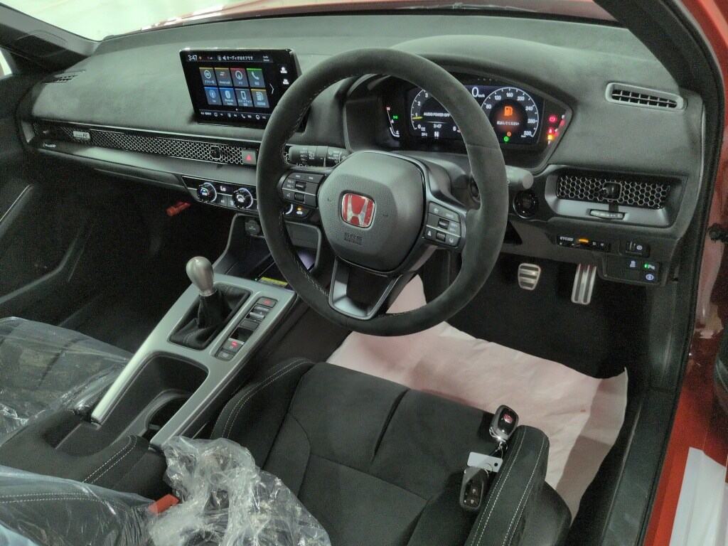 2026 HONDA CIVIC TYPE R RACING BLACK PACKAGE photo 3