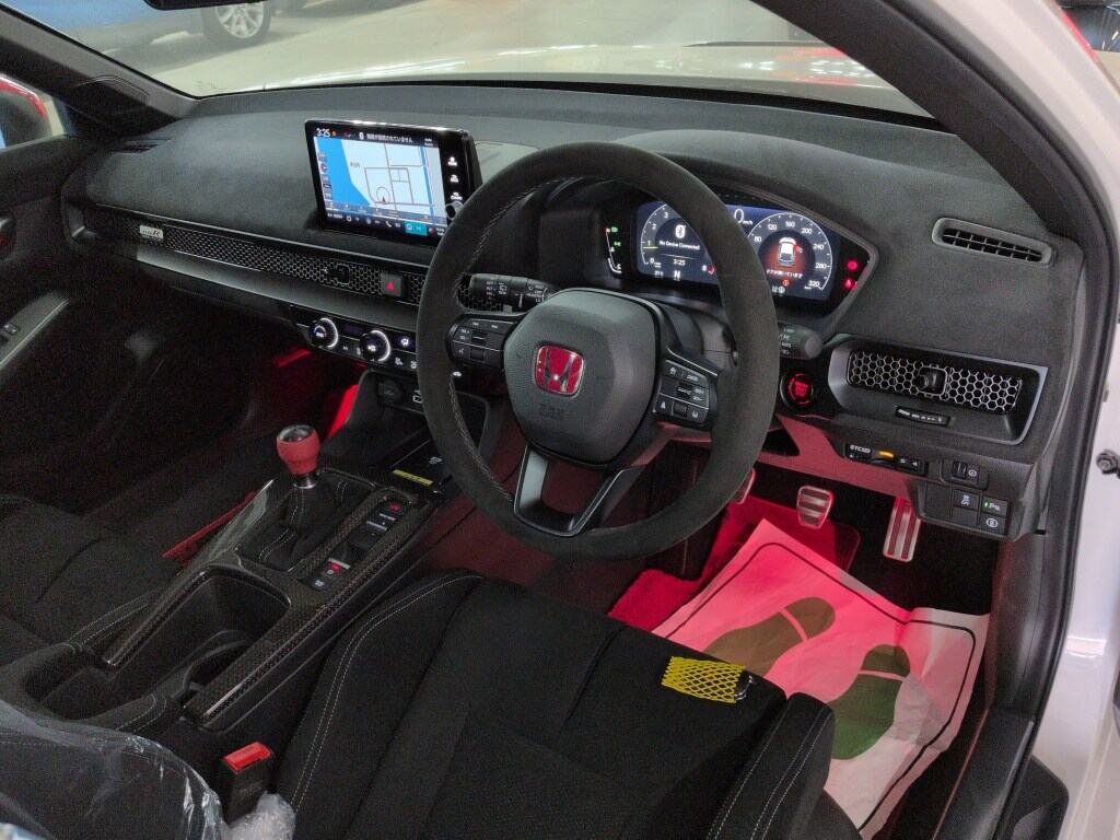 2025 HONDA CIVIC TYPE R RACING BLACK PACKAGE photo 3