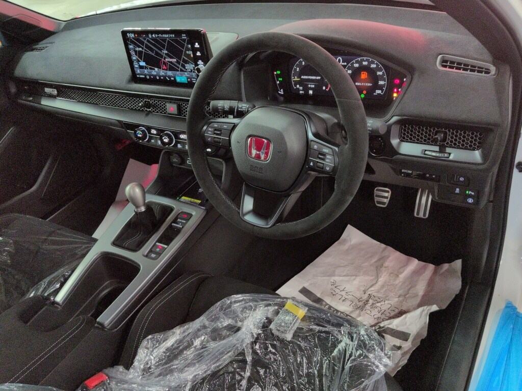 2026 HONDA CIVIC TYPE R RACING BLACK PACKAGE photo 3
