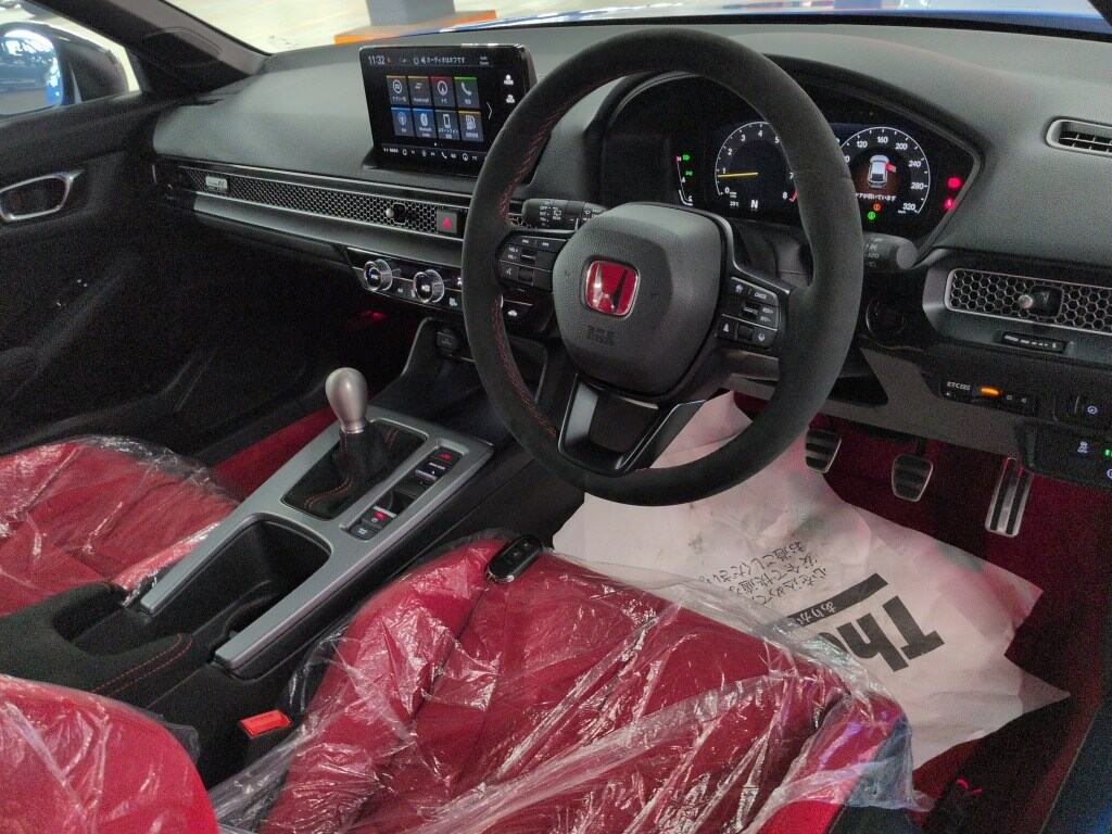 2025 HONDA CIVIC TYPE R photo 3