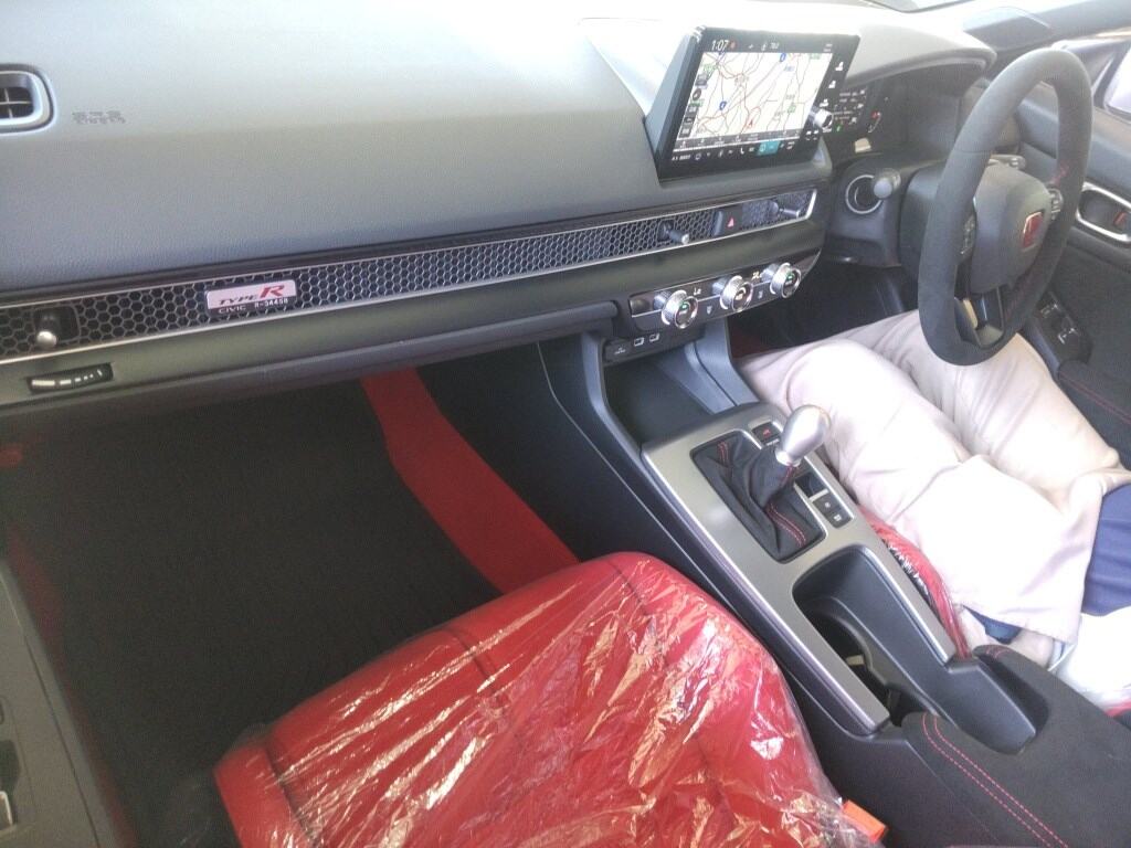 2024 HONDA CIVIC TYPE R photo 3