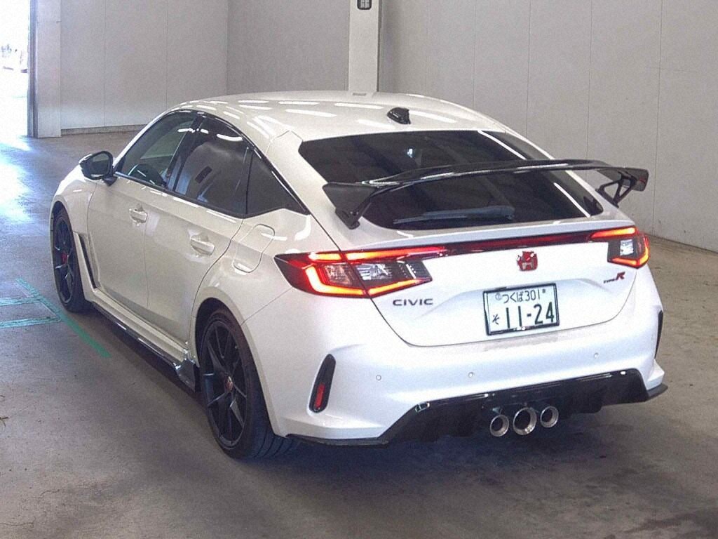 2024 HONDA CIVIC TYPE R photo 2