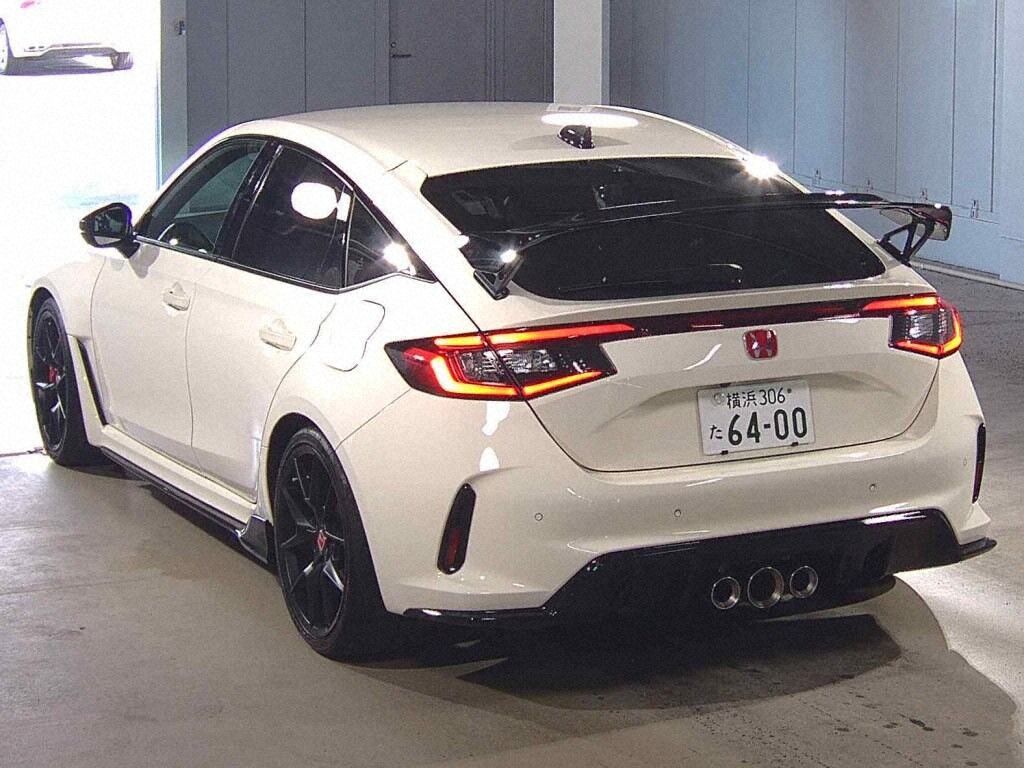 2024 HONDA CIVIC TYPE R photo 2