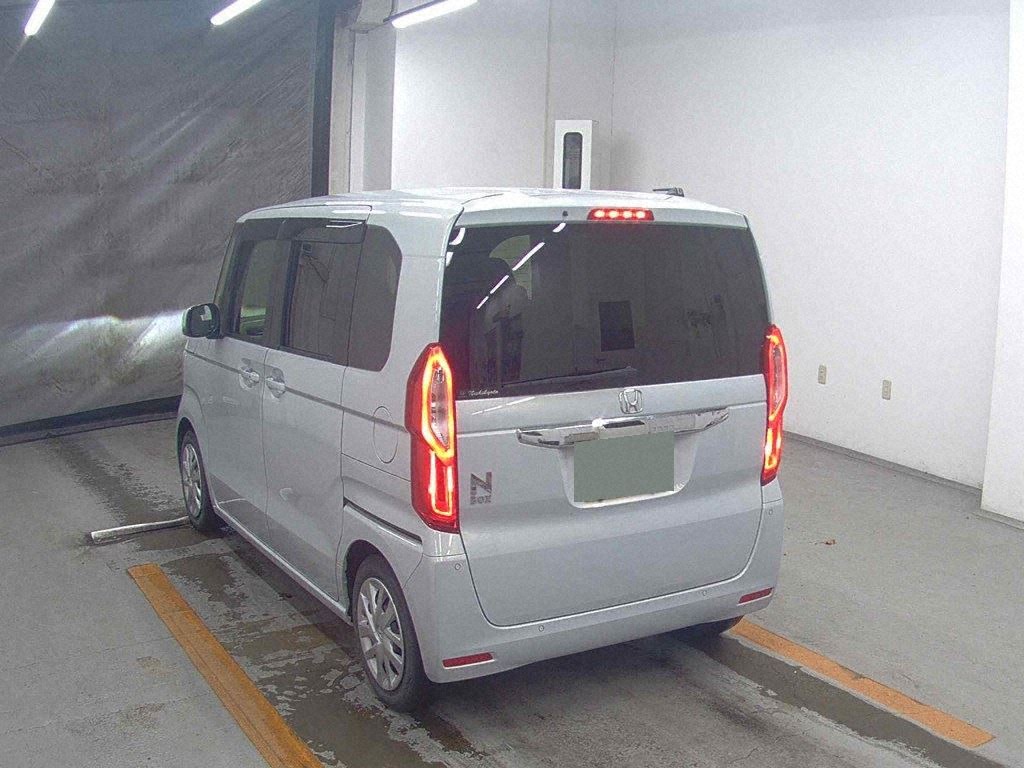 2022 HONDA N-BOX L photo 2