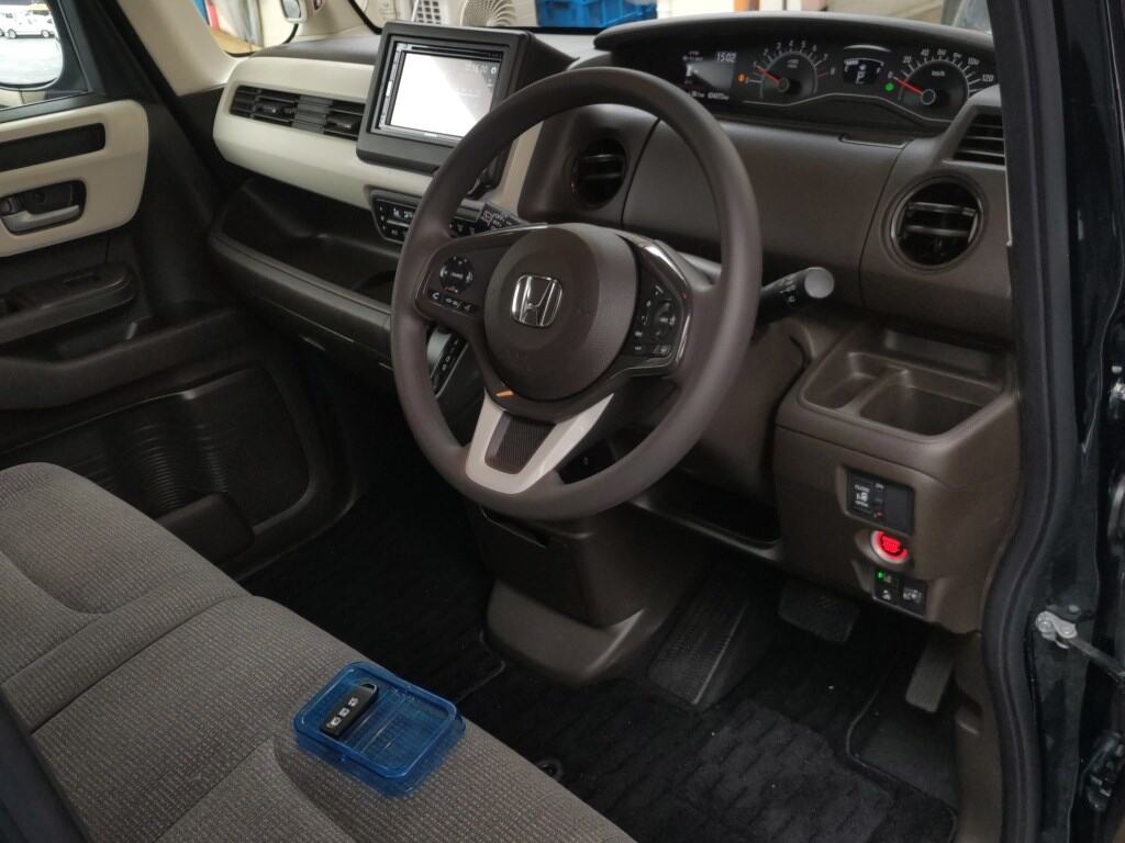 2022 HONDA N-BOX L photo 3
