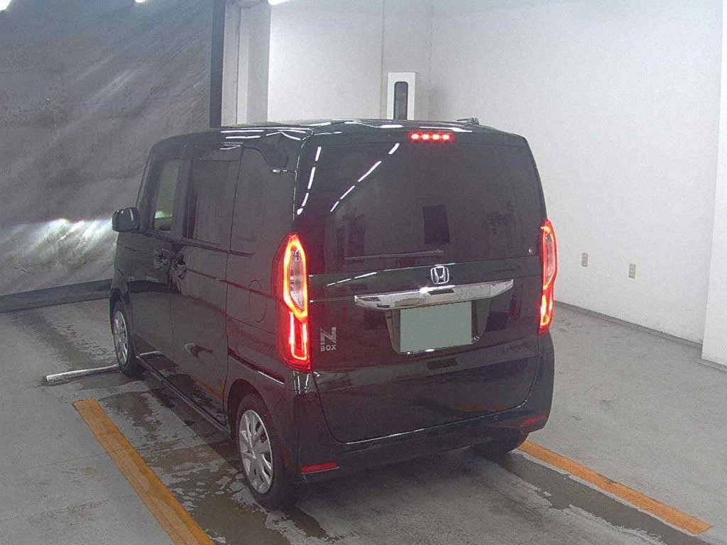 2022 HONDA N-BOX L photo 2