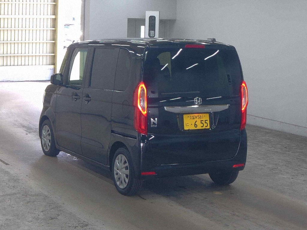2021 HONDA N-BOX L photo 2