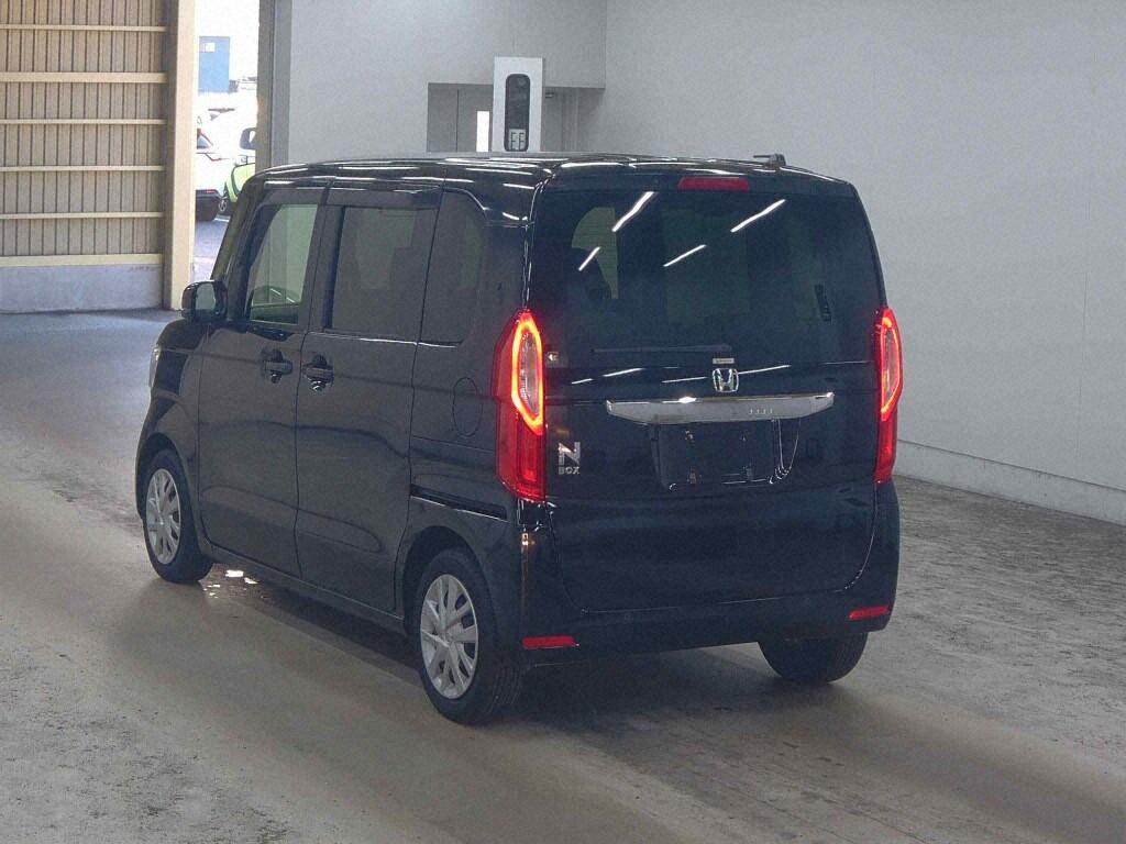2023 HONDA N-BOX L photo 2