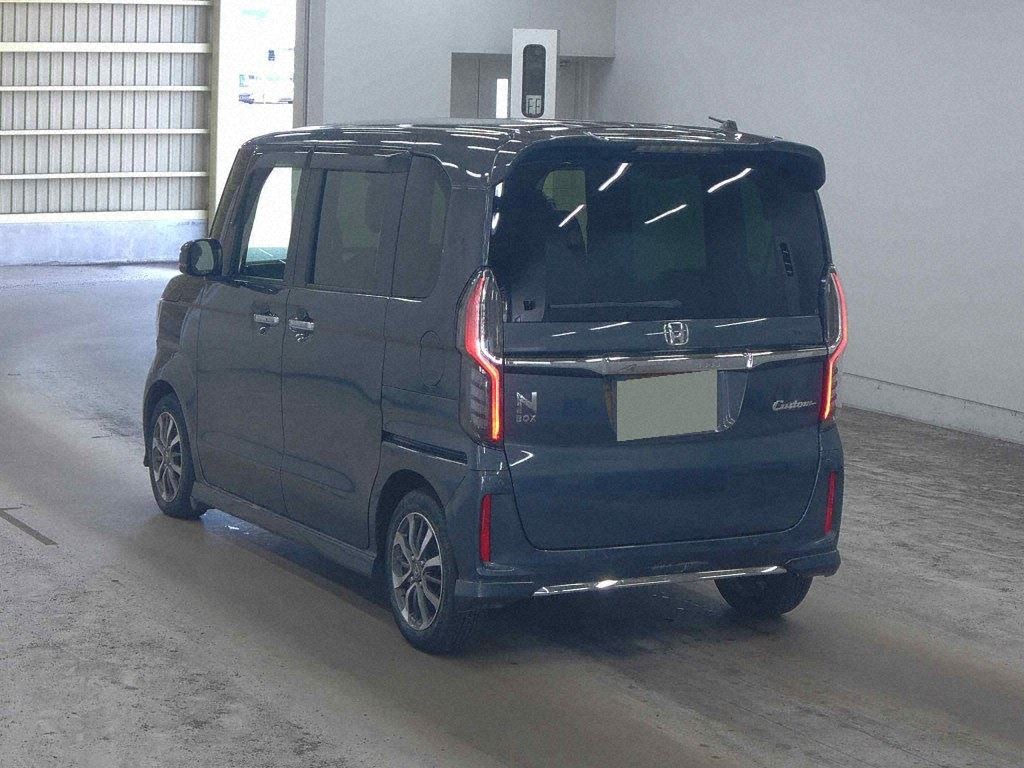 2022 HONDA N-BOX CUSTOM L photo 2