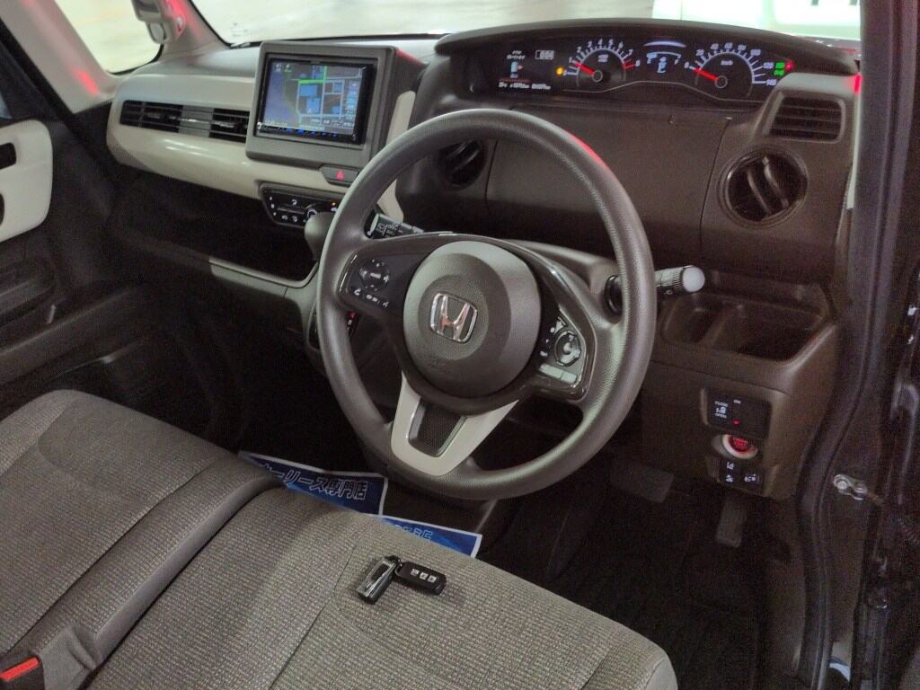 2021 HONDA N-BOX L photo 3