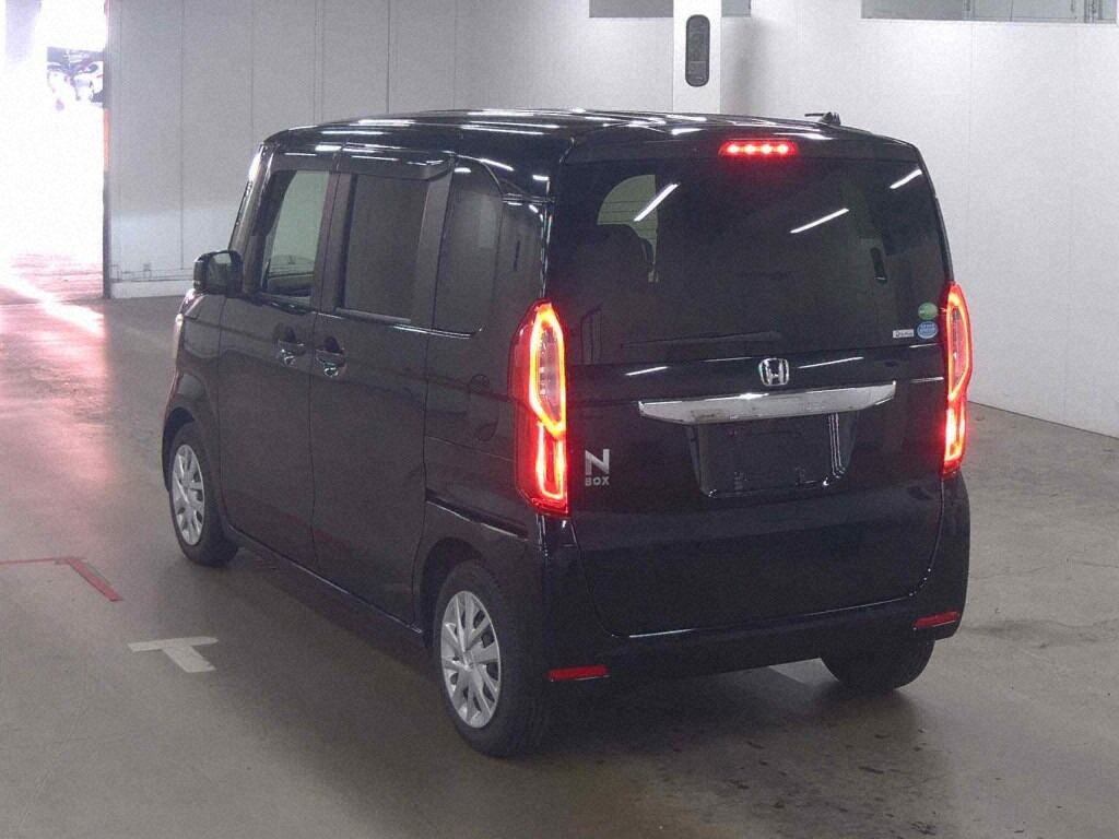 2021 HONDA N-BOX L photo 2