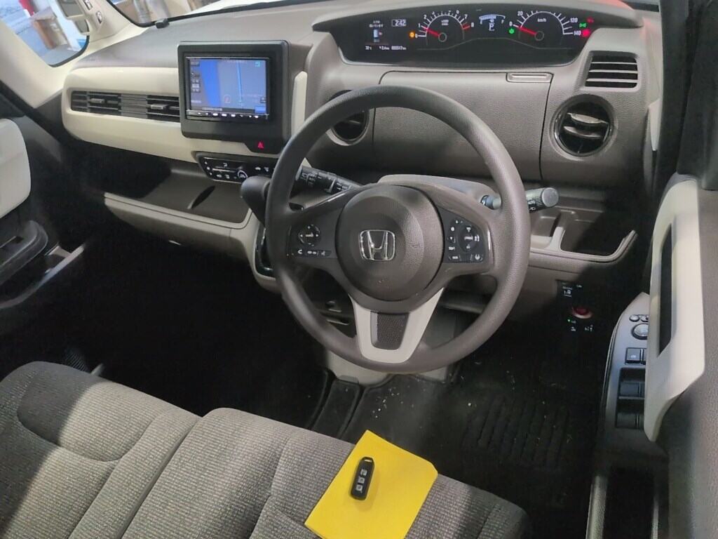 2021 HONDA N-BOX L photo 3