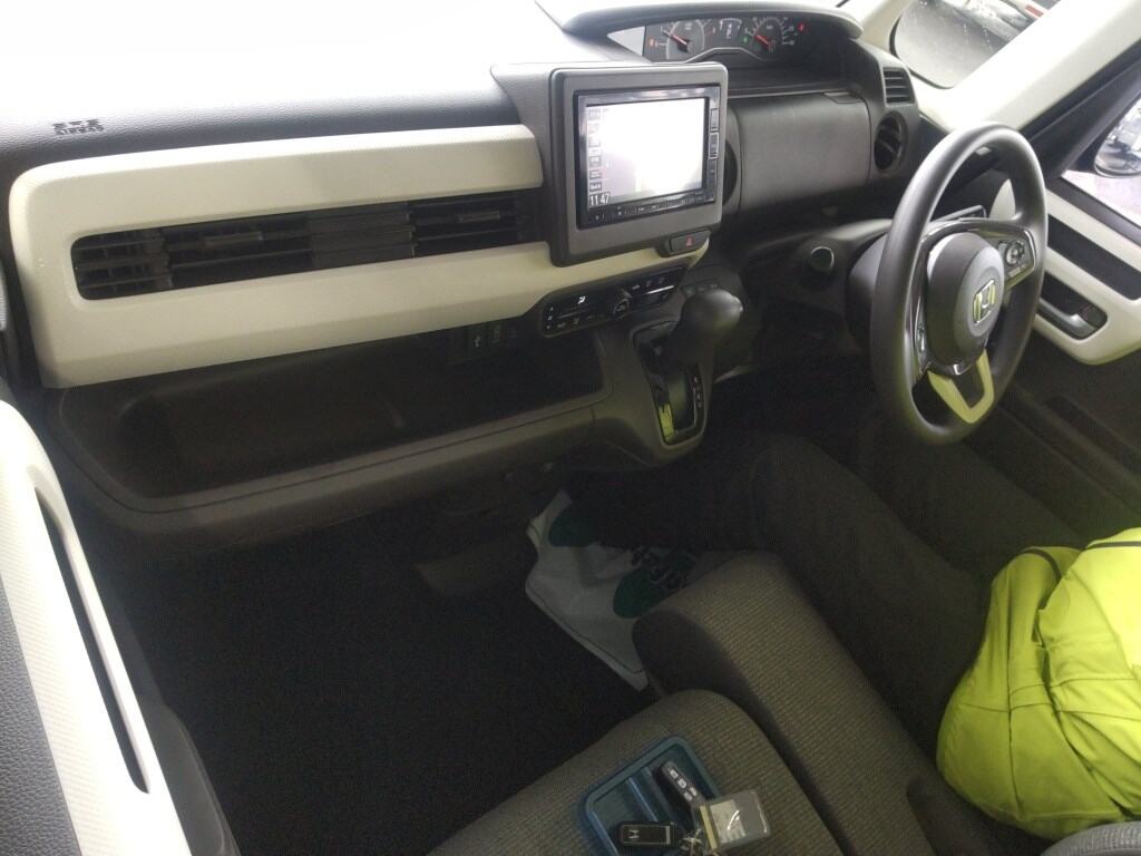 2021 HONDA N-BOX L photo 3