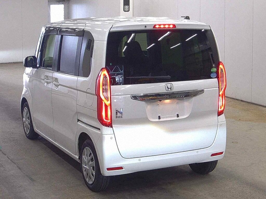 2021 HONDA N-BOX L photo 2