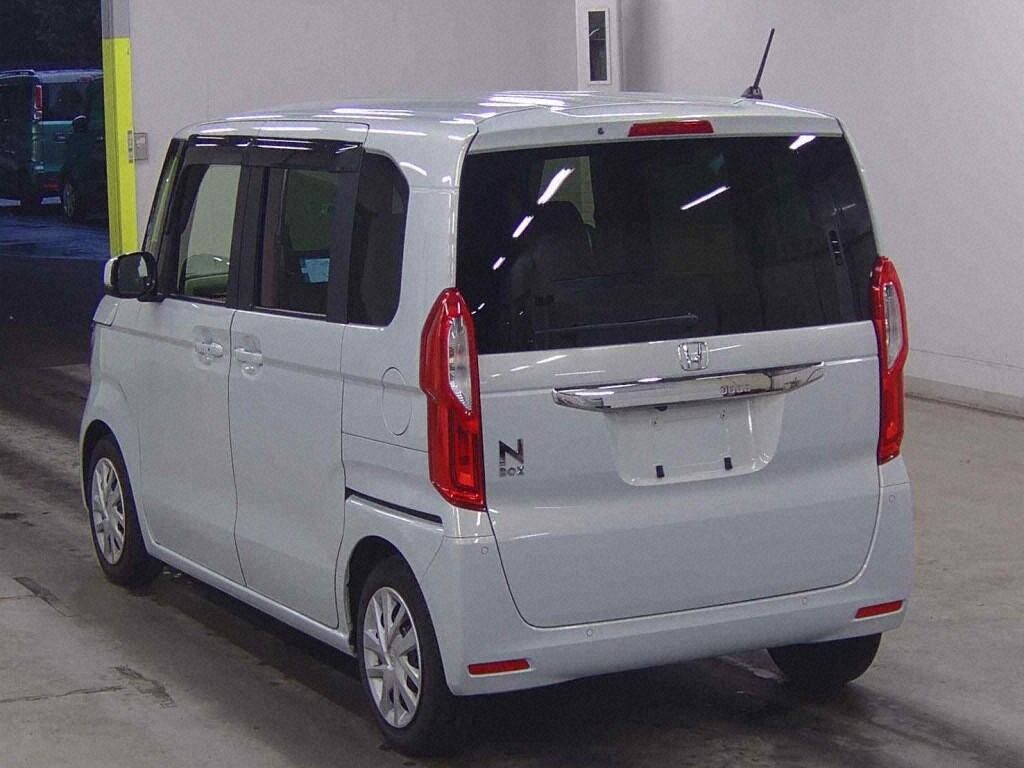 2022 HONDA N-BOX L photo 2