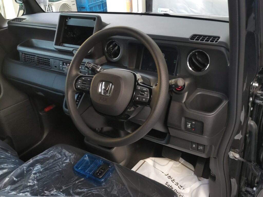 2026 HONDA N-BOX CUSTOM ﾍﾞ-ｽｸﾞﾚ-ﾄﾞ photo 3