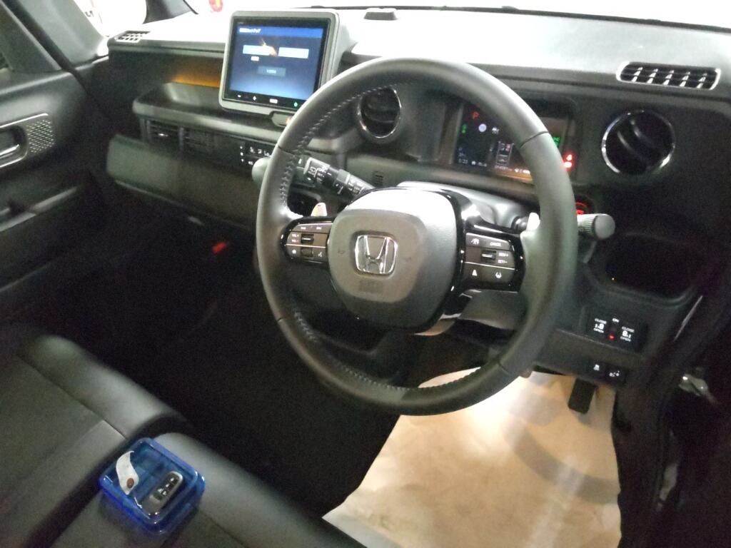 2024 HONDA N-BOX CUSTOM ﾀ-ﾎﾞ photo 3