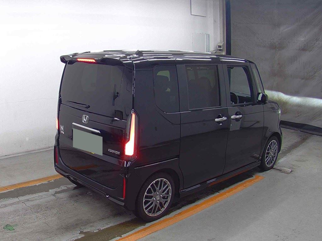 2024 HONDA N-BOX CUSTOM TURBO photo 5