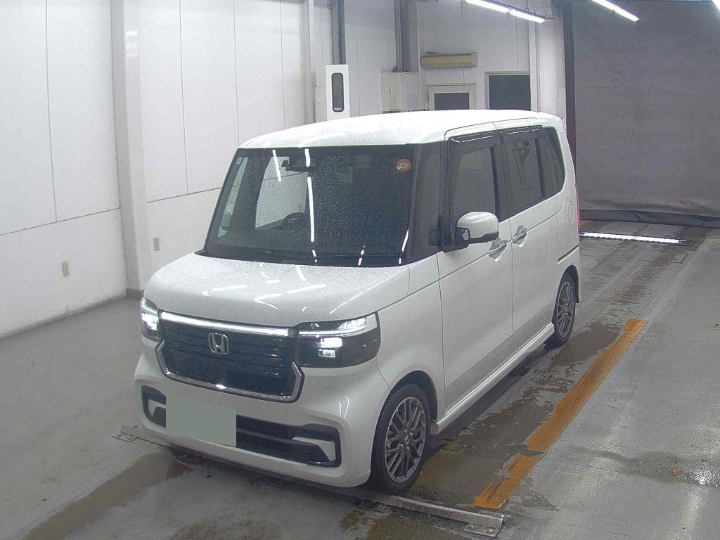 2024 HONDA N-BOX CUSTOM TURBO photo 4