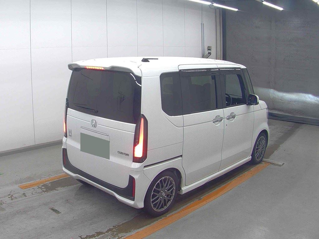 2024 HONDA N-BOX CUSTOM TURBO photo 5