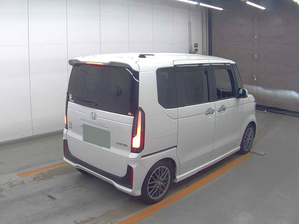 2024 HONDA N-BOX CUSTOM TURBO photo 5