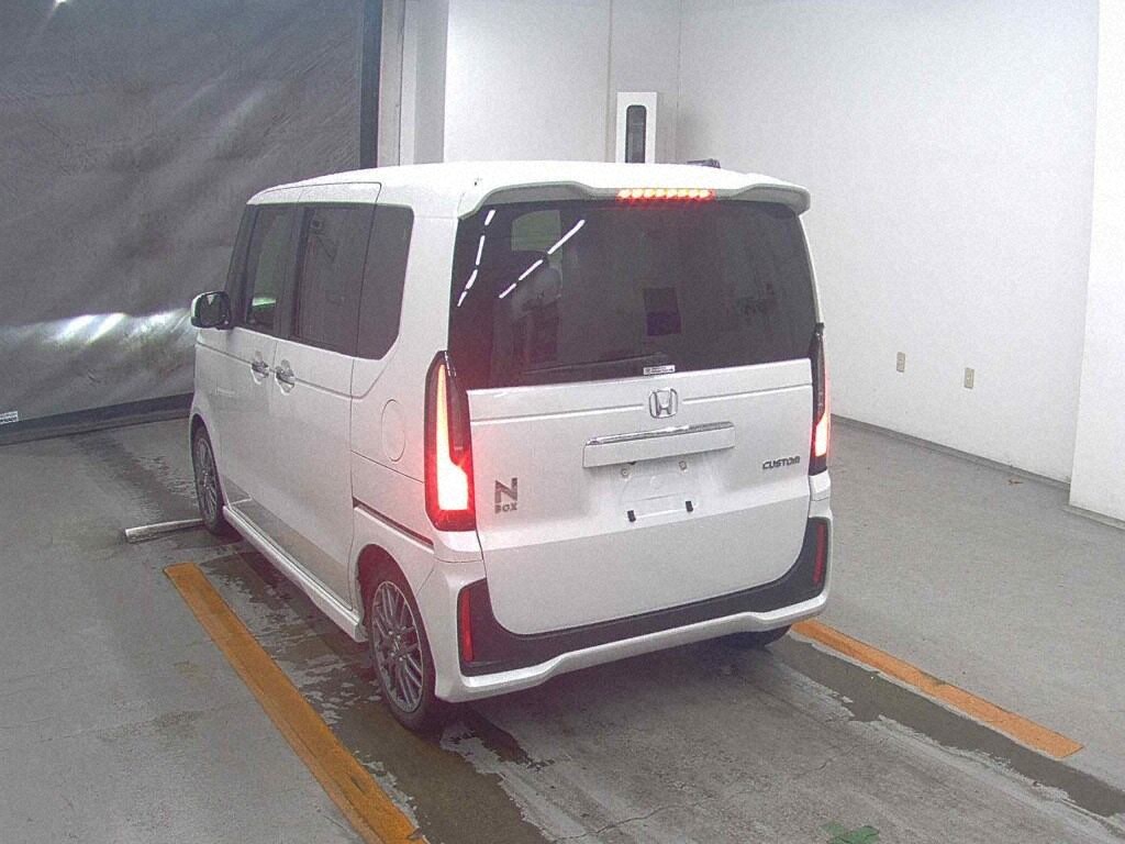 2023 HONDA N-BOX CUSTOM TURBO photo 2