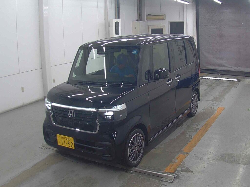 2026 HONDA N-BOX CUSTOM TURBO photo 4
