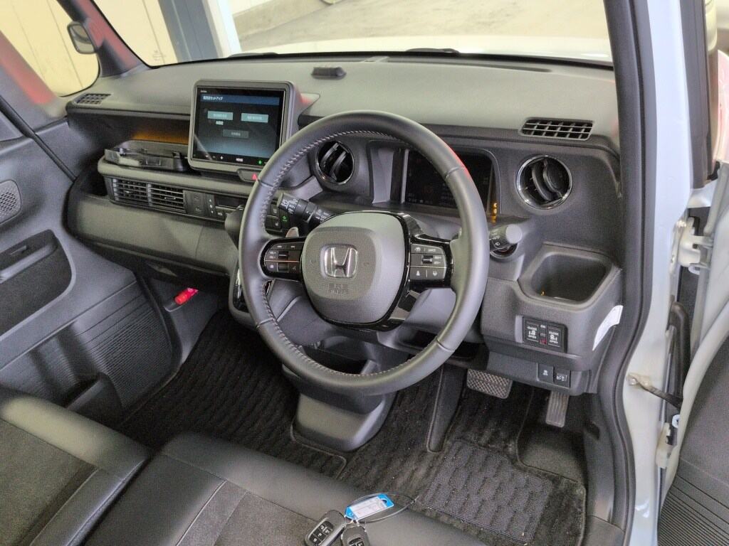 2024 HONDA N-BOX CUSTOM TURBO photo 5