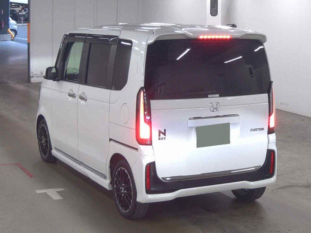 2026 TOYOTA LAND CRUISER ZX photo 3