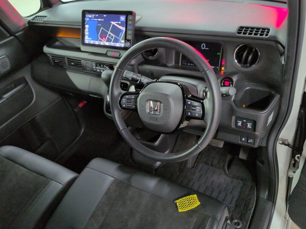 2023 HONDA N-BOX CUSTOM TURBO photo 3